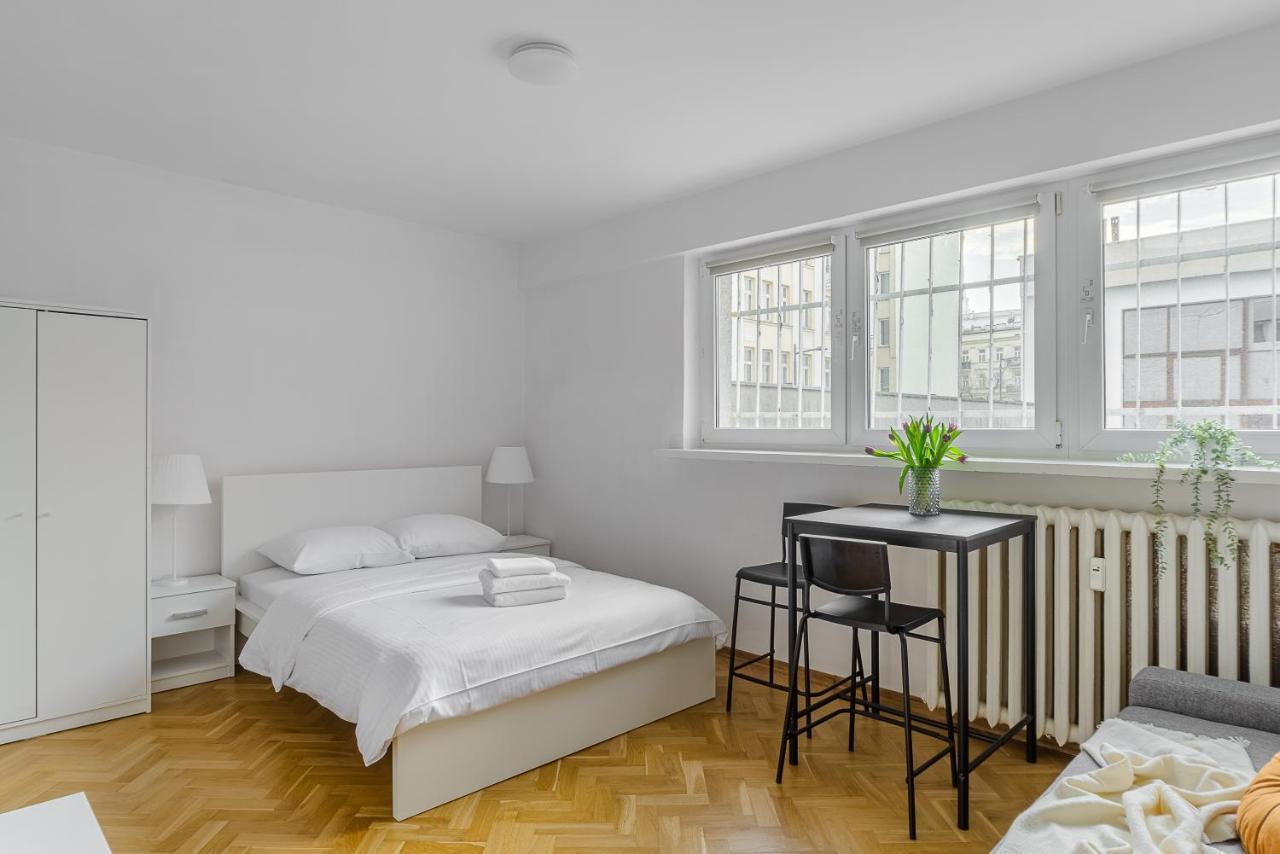 Shortstaypoland Tamka Warsaw Luaran gambar